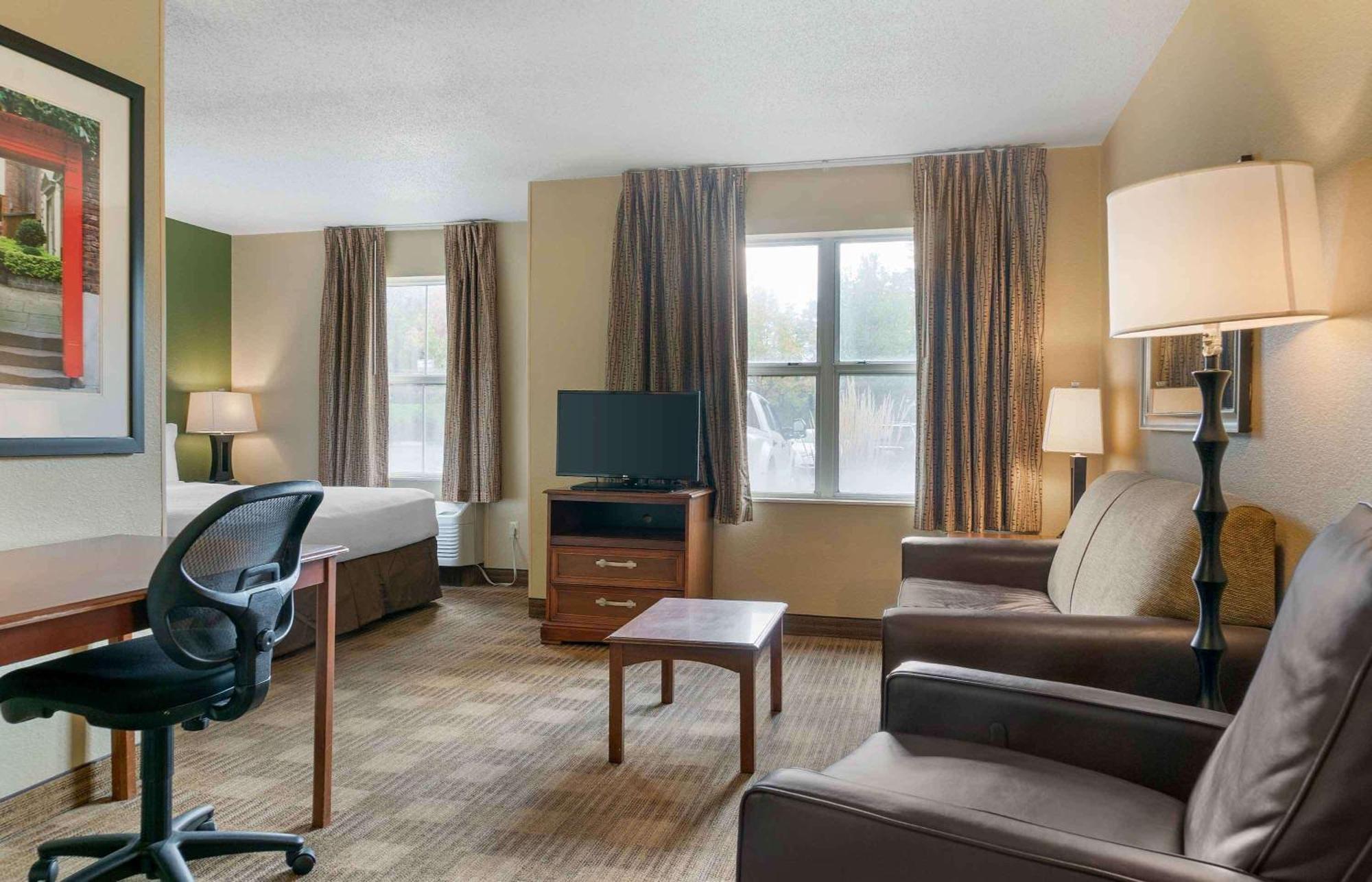 Extended Stay America Suites - Detroit - Novi - Orchard Hill Place Northville Exteriér fotografie